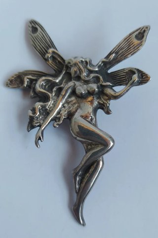 Colgante Diseño Neomodernista Hada en Plata 925