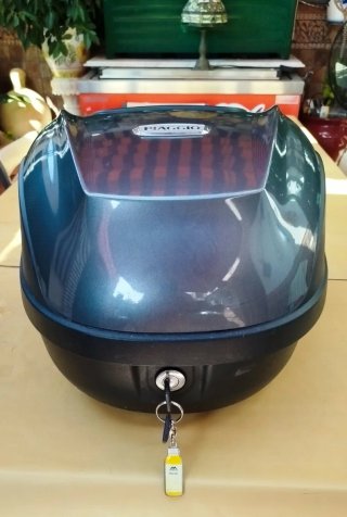 Baúl Piaggio para moto