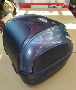 Baúl Piaggio para moto