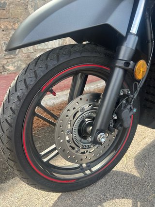 Honda SH300i Sport