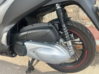 Honda SH300i Sport