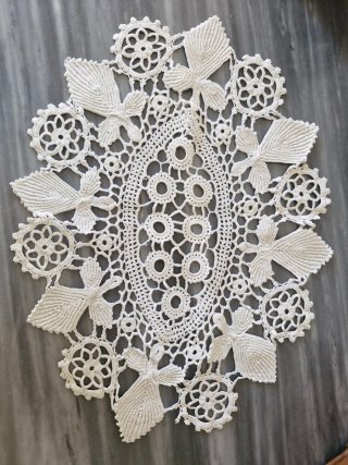 Pizzo fatto a mano vintage