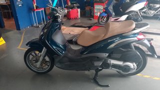 Piaggio Beverly 400