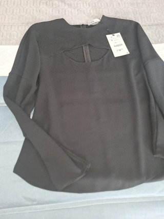 Camiseta Zara Negra Talla S