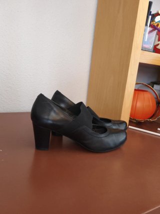 Zapatos Aerosoles Negros Tacón