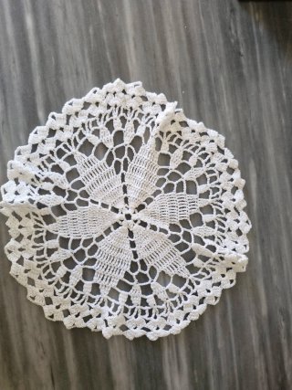 Pizzo fatto a mano vintage