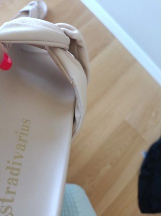 Sandalias Stradivarius Beige