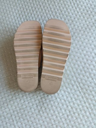 Sandalias Stradivarius Beige