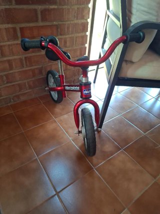 Bicicleta sin pedales Chicco R3D Bullet