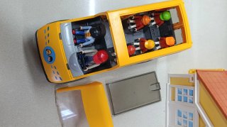 Playmobil Autobús escolar y escuela