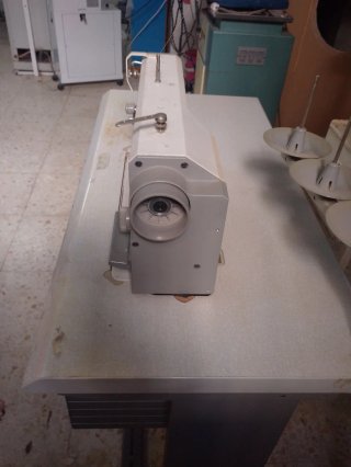 Máquina de coser industrial Pfaff 1181