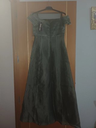 Vestido de fiesta verde esmeralda