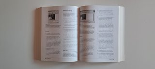 Lote de dos libros sobre HTML, CSS, PHP y MySQL.
