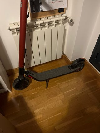 Patinete Eléctrico SEAT Rojo