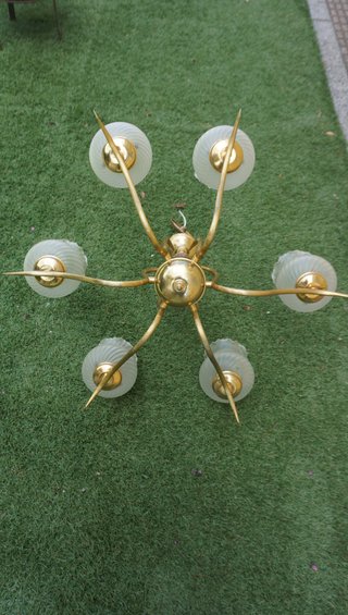 Lámpara de bronce unos 70cm diámetro