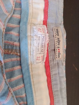 Shorts de rayas azules