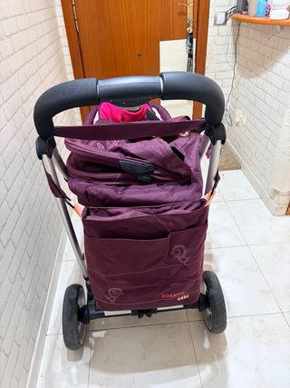 Gimnasio,trona y coche bebe