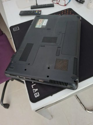 Portátil HP Negro   sin cargador