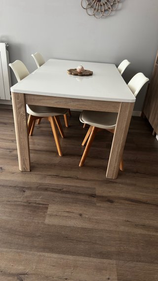 Mesa Comedor + 4 Sillas Madera Blanca