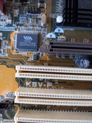 Scheda Madre ASUS K8V-F con CPU AMD Athlon 64