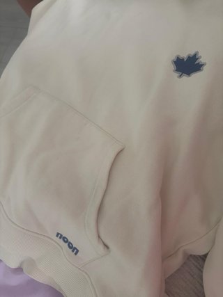 Sudadera beige noon talla S con capucha