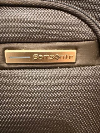 Maletín Samsonite Negro
