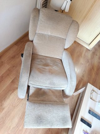 Sillón reclinable y masaje eléctrico