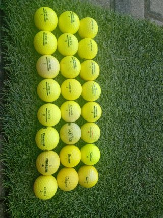 Pelotas de golf amarillas (varias marcas)
