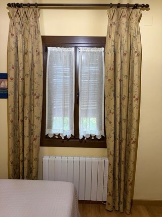Cortinas Rústicas Beige y Rosa