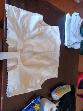 Rebeca blanca con encaje