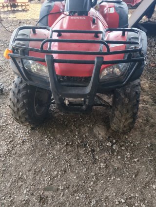 Honda Cuatrimotor .para fincas o repuestos .funcio
