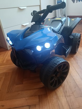 Cuatrimoto Infantil Eléctrica Azul y Negra