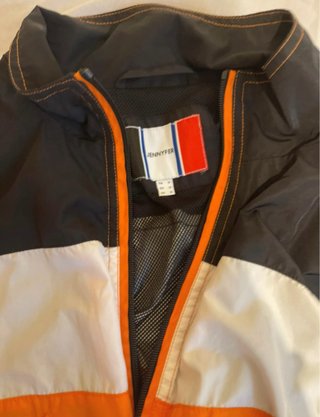 Chaqueta deportiva Jennyfer color block