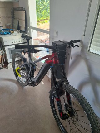 Bicicleta Haibike Gris y Roja