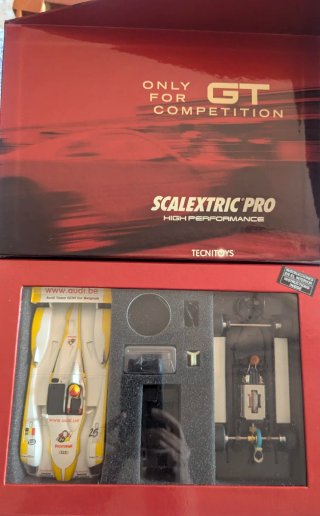 Scalextric Audi R8 Pro 5061 - Nuevo