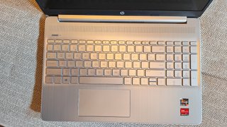 Portátil HP Plata AMD Ryzen 5 20 GB RAM