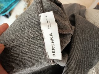 Lote Bershka: Mallas y Top Gris