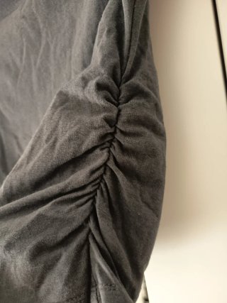 Lote Bershka: Mallas y Top Gris