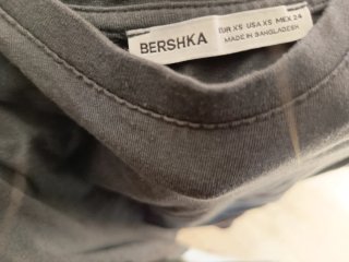 Lote Bershka: Mallas y Top Gris