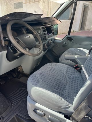 Ford Transit 2011