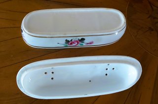 Antico Portapennelli/rasoio ceramica decorato