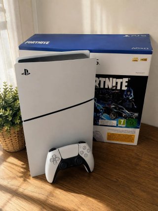 PS5 Slim 1TB con Lector