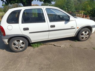 DESPIECE Opel Corsa 2000