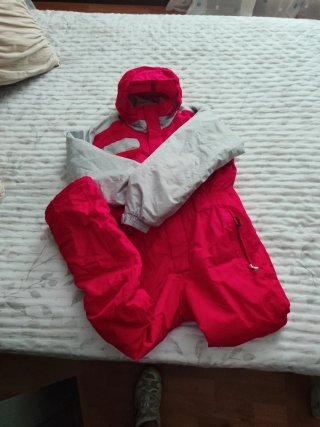 Mono Nieve Niña/o rojoy Gris