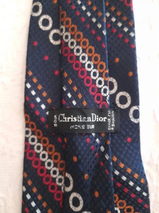 Lote 2 Corbatas Armani y Dior
