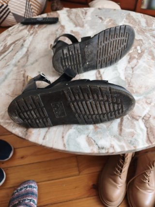 Sandalias Dr. Martens Negras