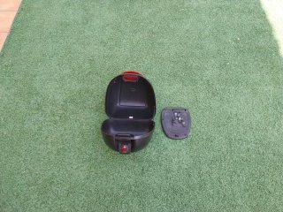Maleta Givi Moto 37L con soporte