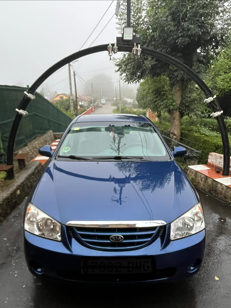 KIA Cerato 2005 - foto 1