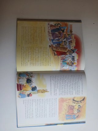 La Bibbia e la vita di Gesù raccontata ai più p...
