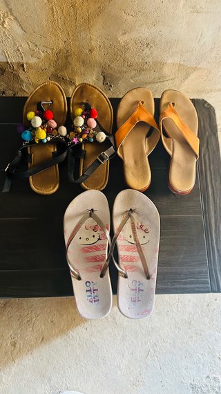 Lote de sandalias de mujer variadas